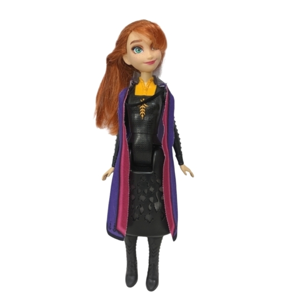 Autumn Swirling Adventure Anna - Picture 4 of 8